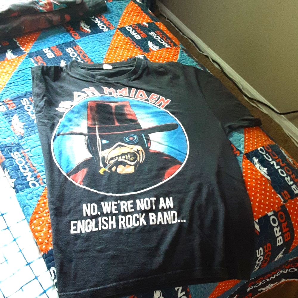 EDDIE  Iron Maiden  concert shirt